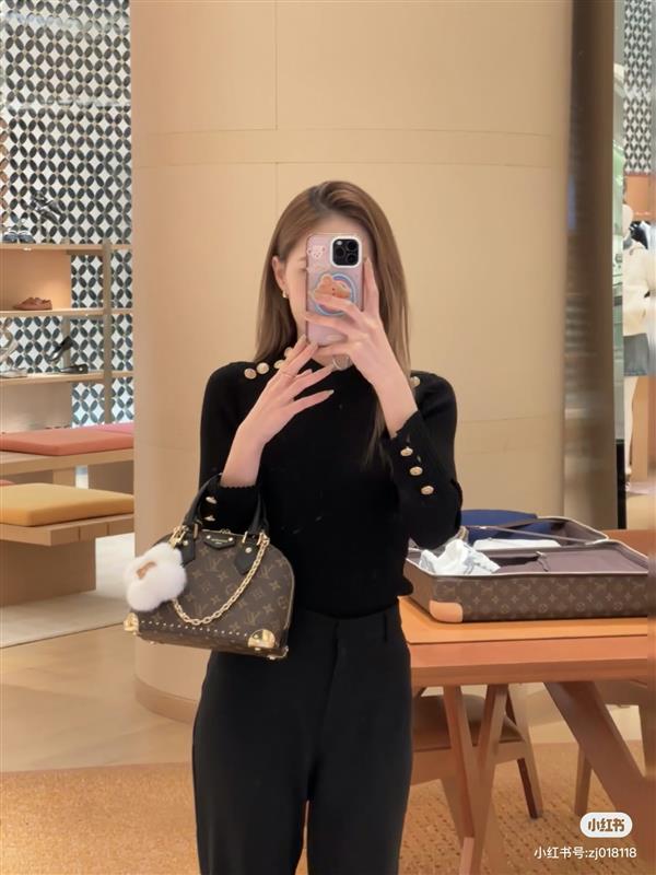 2026120163946779 260